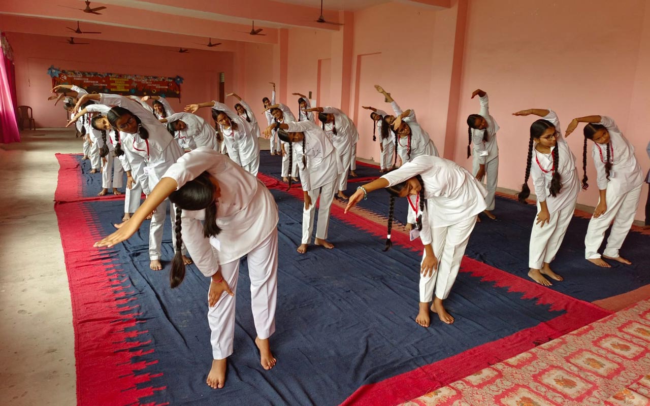 “Yoga is the ultimate practice. It simultaneously stimulates our inner light and quiets our overactive minds. It is both energy and rest. Yin and Yang. We feel the burn and find our bliss.”

Students of SRM celebrated International Yoga Day by doing Yoga and took part in Poster Making Activity.

Happy International Yoga Day !!!